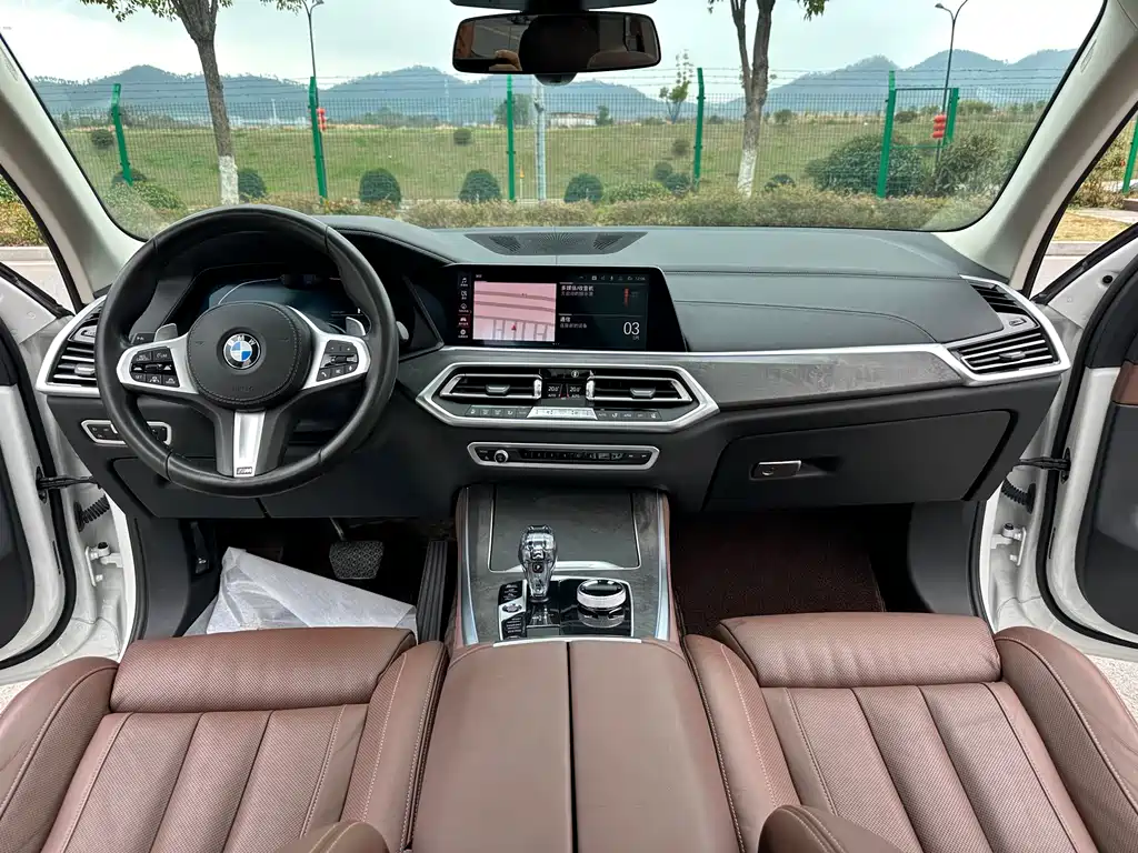 BMW X5 2022 — фото 11