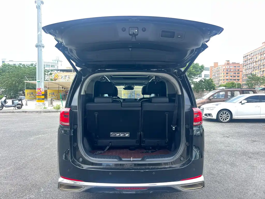 GAC Trumpchi M8 2022 — фото 26