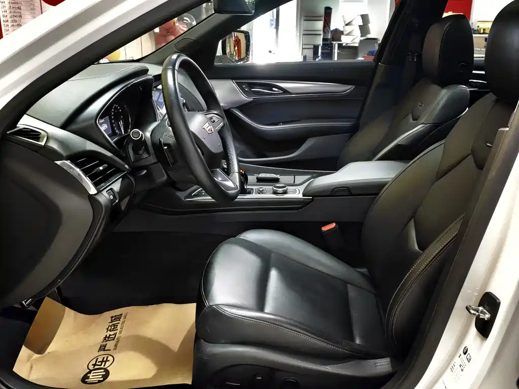 Cadillac CT5 2022 — фото 10