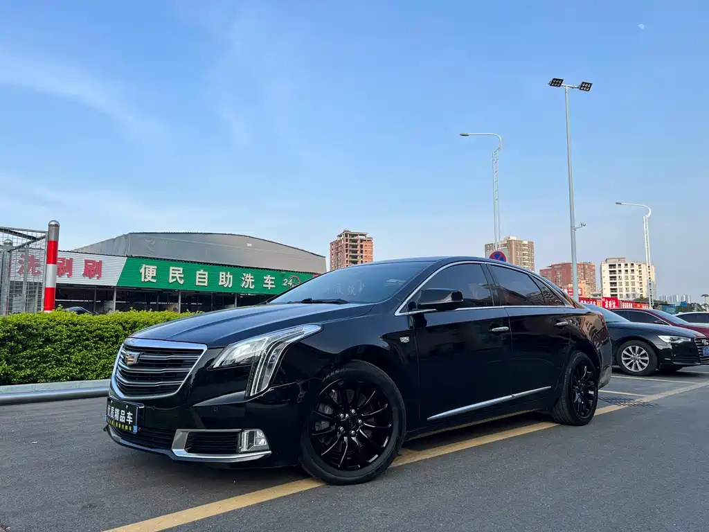 Cadillac XTS 2019 — фото 1