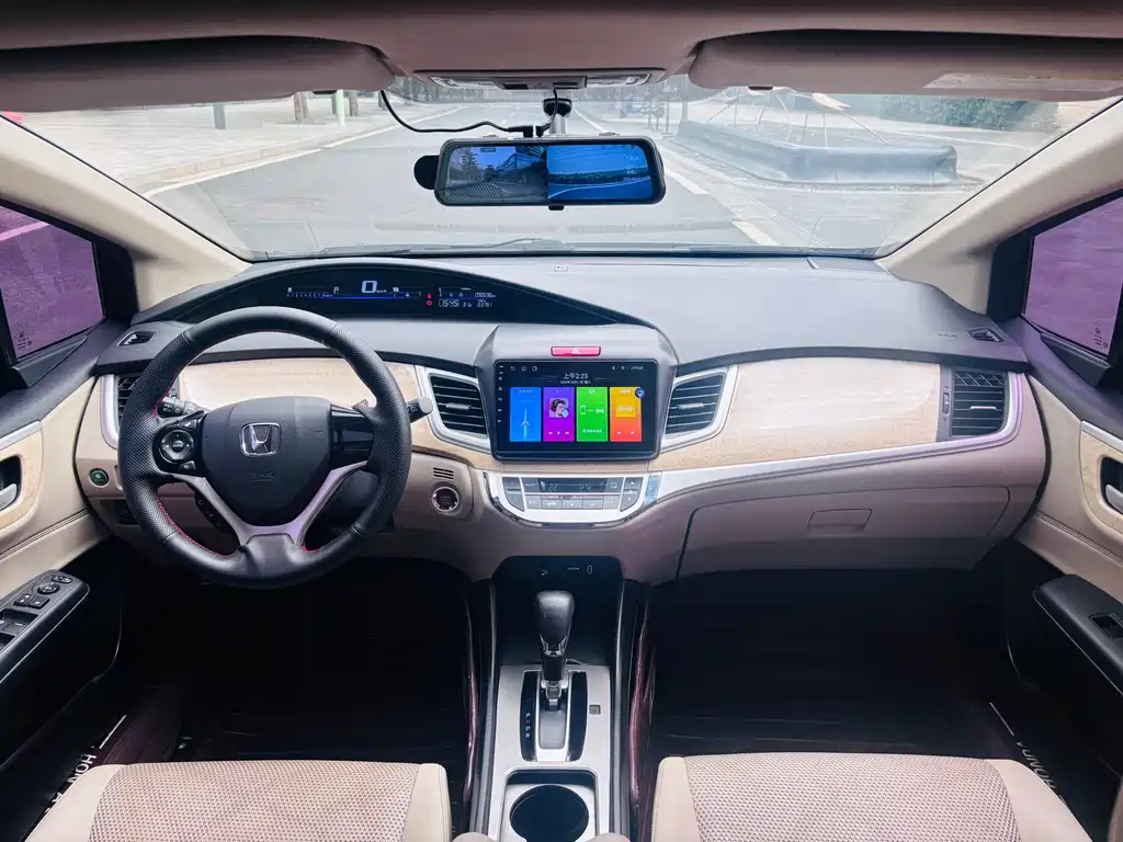 Honda Jade 2016 — фото 13