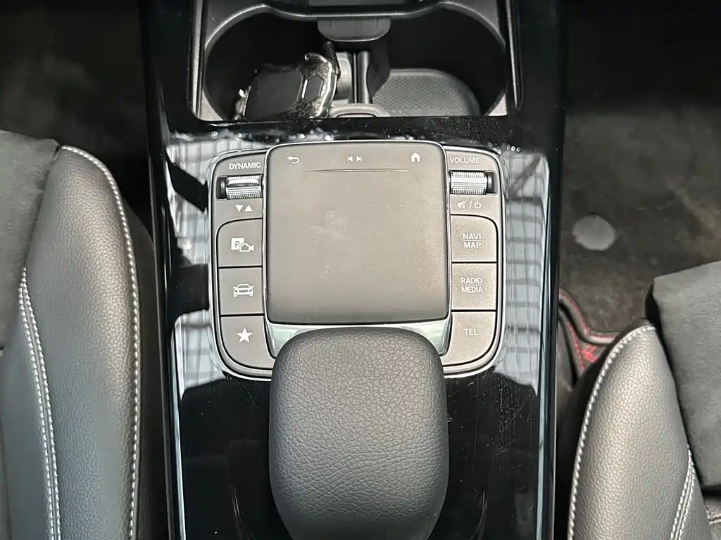 Mercedes-Benz A-Class 2023 — фото 13