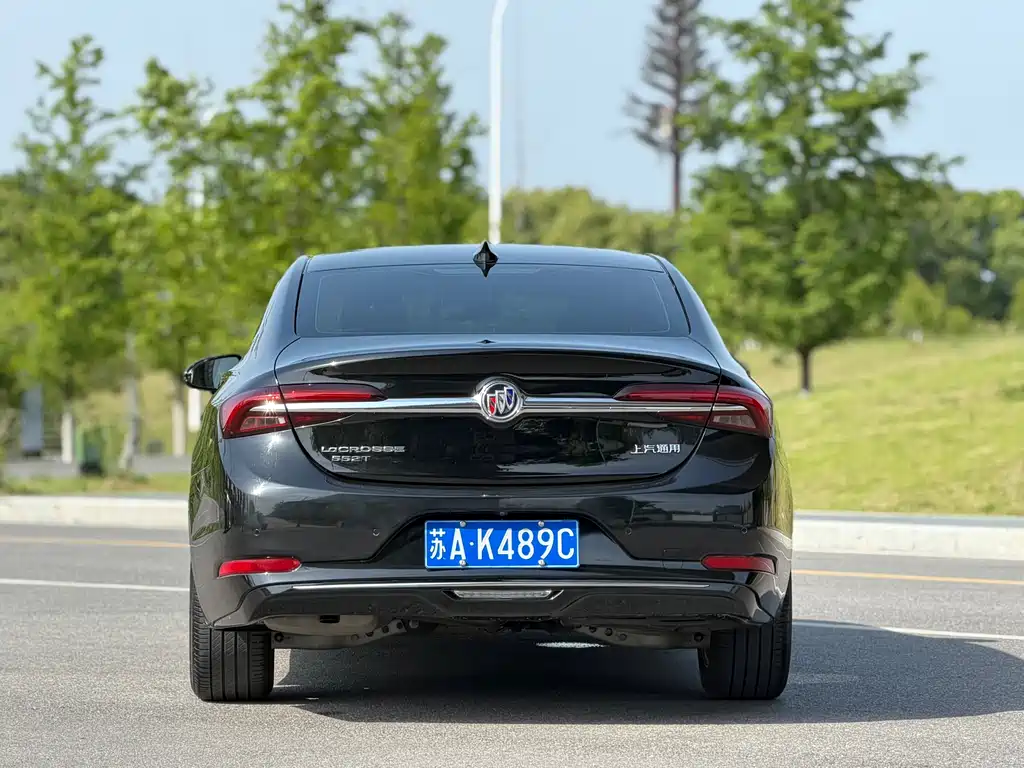 Buick LaCrosse 2023 — фото 14
