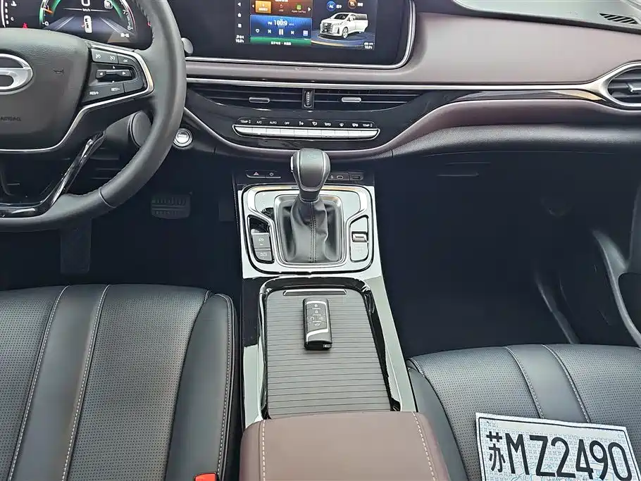 GAC Motor Trumpchi M6 2024 — фото 16