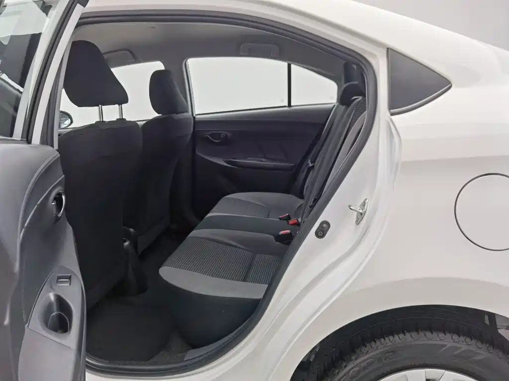 Toyota Vios 2022 — фото 15