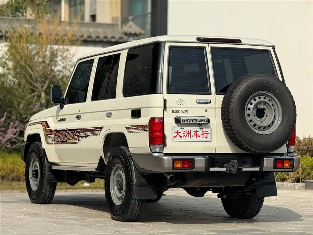 Toyota Land Cruiser 2025 — фото 7