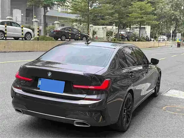 BMW 3 Series 2022