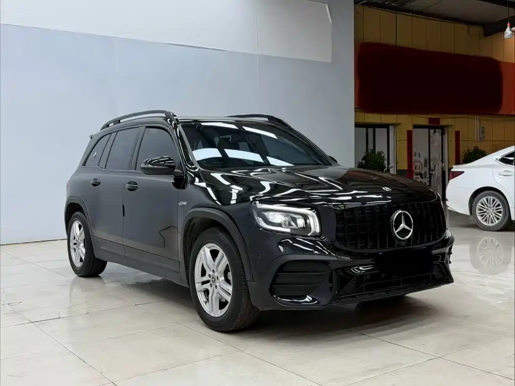 Mercedes-Benz GLB 2020 — фото 2