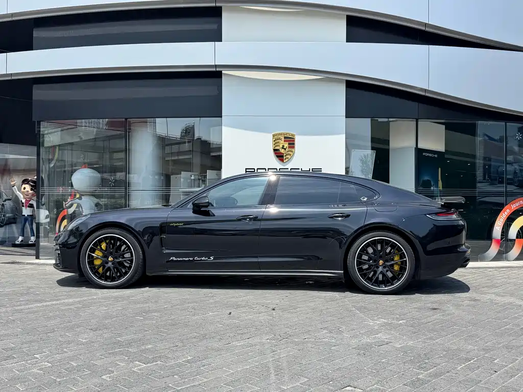 Porsche Panamera Hybrid 2023 — фото 4