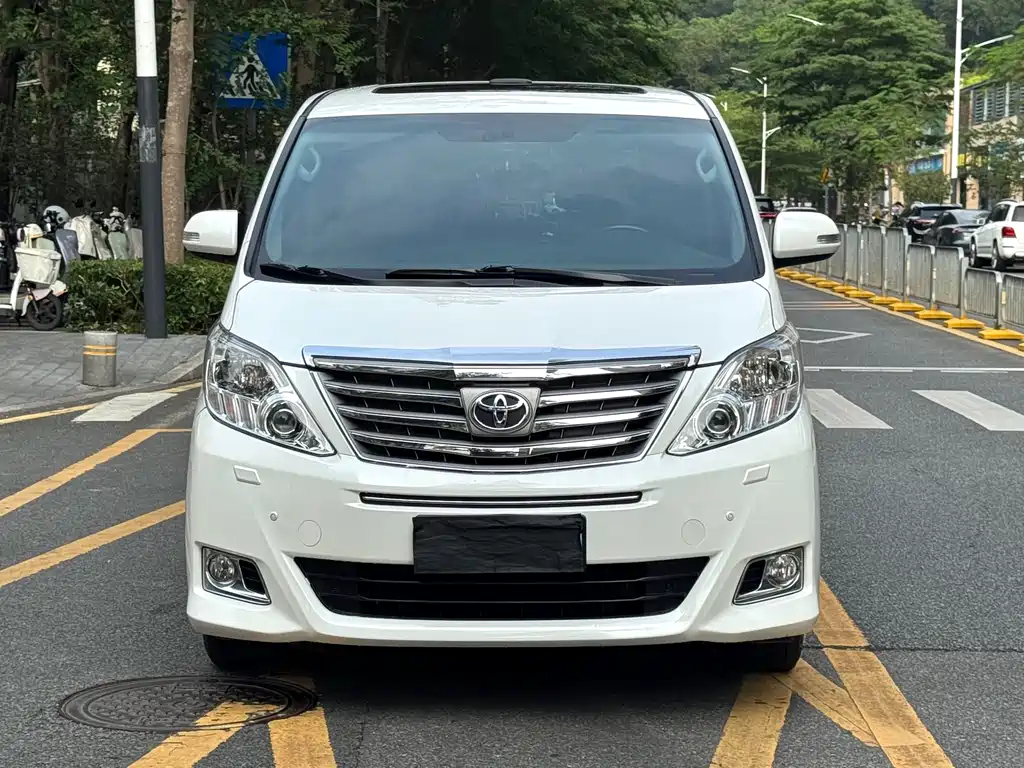 Toyota Alphard 2014 — фото 2