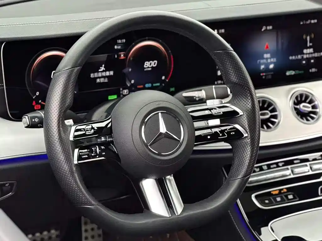 Mercedes-Benz E-Class 2021 — фото 4