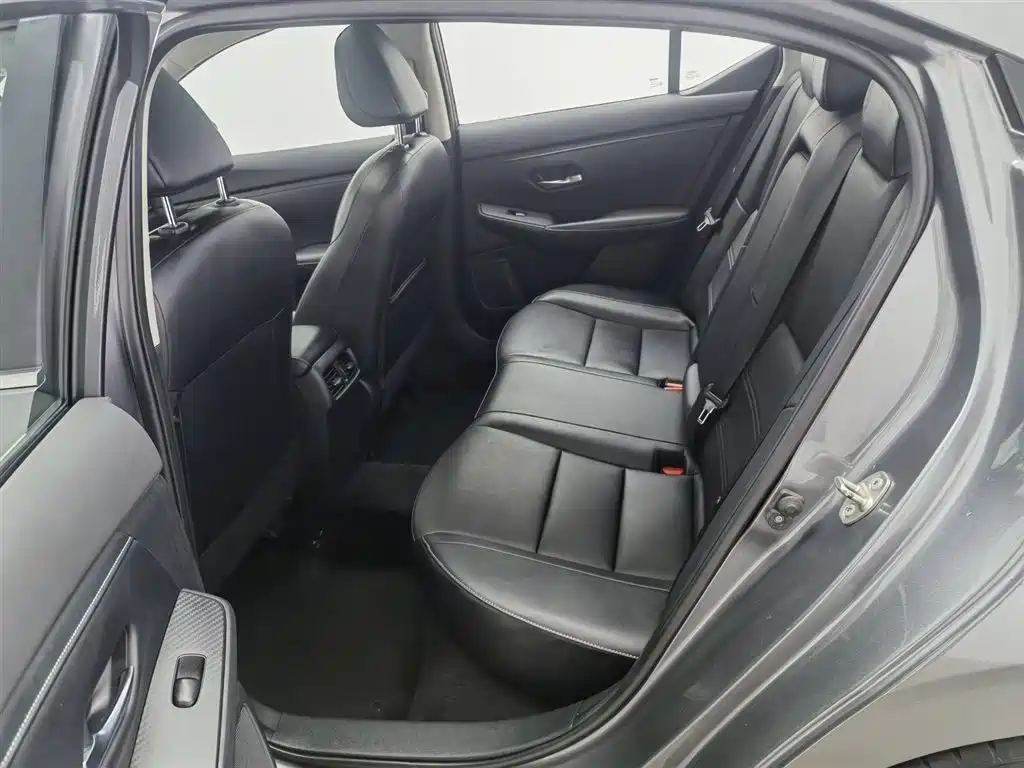 Nissan Sylphy 2021 — фото 15