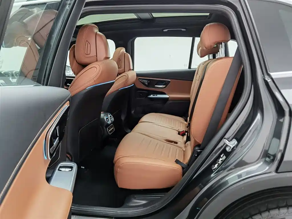 Mercedes-Benz GLC 2023 — фото 15
