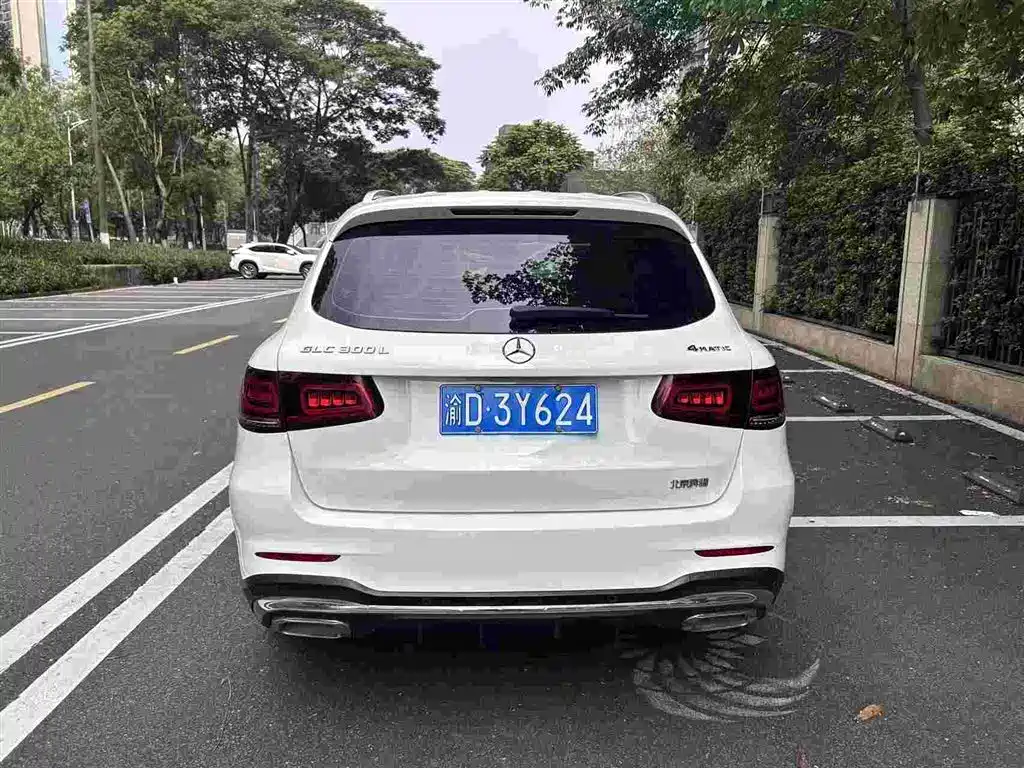 Mercedes-Benz GLC 2021 — фото 3