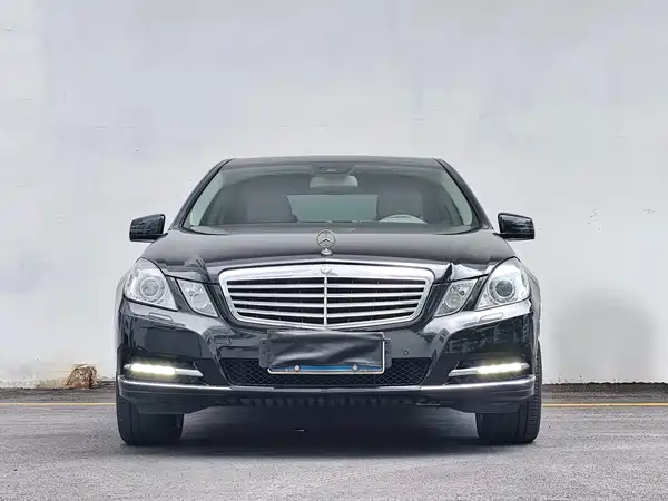 Mercedes-Benz E-Class 2013