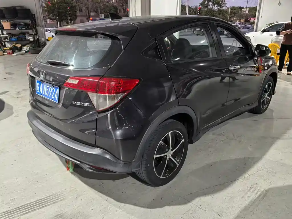 Honda Vezel 2020 — фото 4
