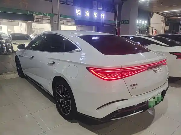 BYD Seal 2023