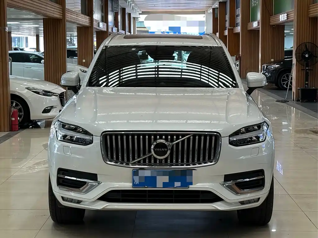 Volvo XC90 2021 — фото 2