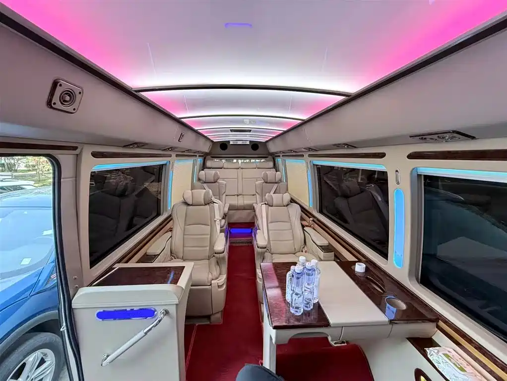 Toyota Coaster 2017 — фото 9