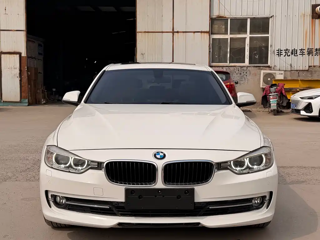 BMW 3 Series 2013 — фото 2