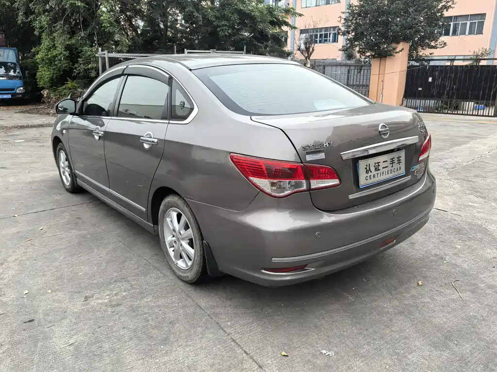 Nissan Sylphy 2015 — фото 9