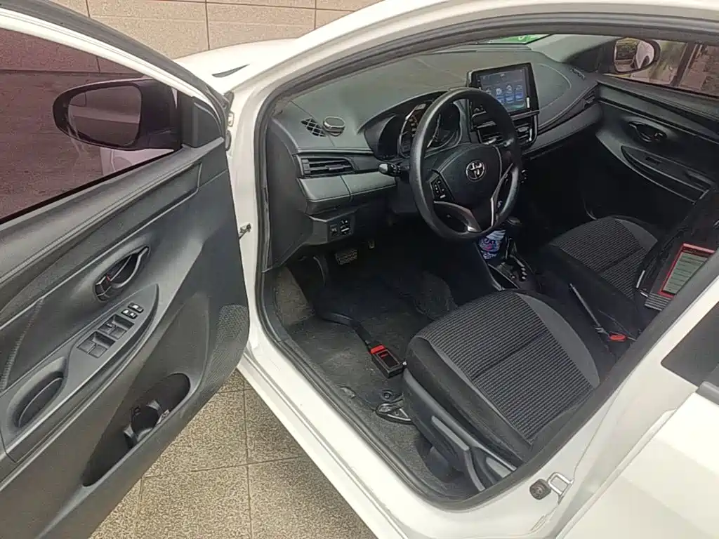 Toyota Vios FS 2023 — фото 16