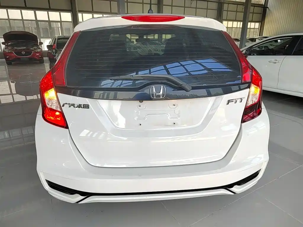 Honda Fit 2019 — фото 6