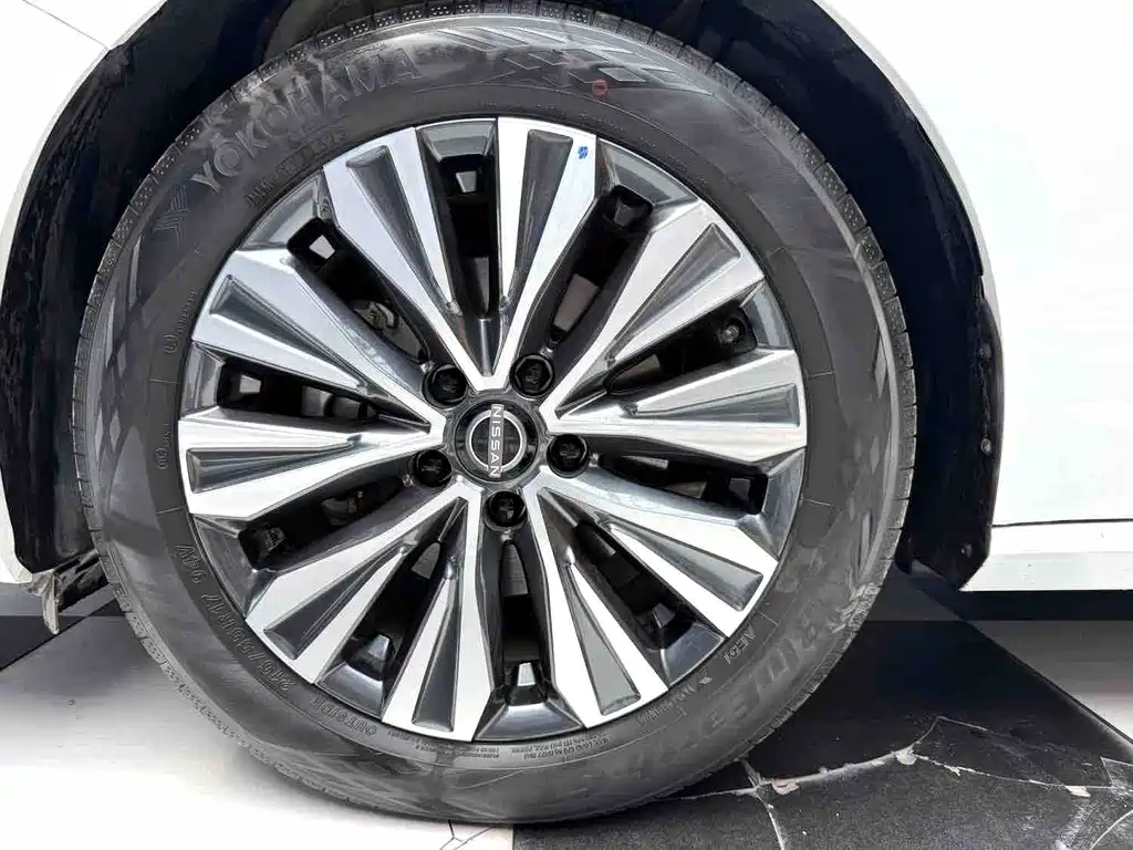 Nissan Teana 2023 — фото 12