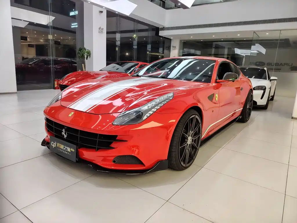 Ferrari FF 2017 — фото 1