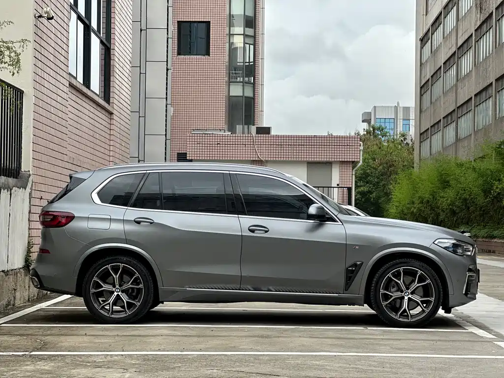 BMW X5 2023 — фото 25