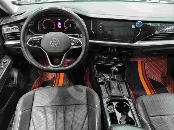 Volkswagen Passat 2024