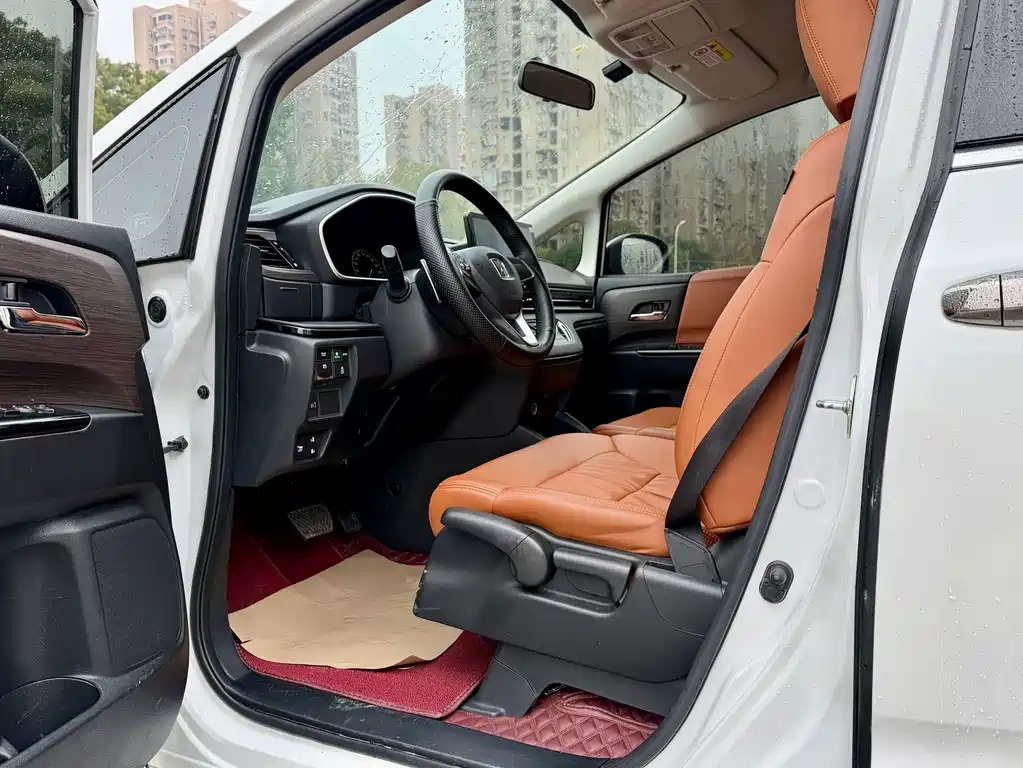Honda Odyssey 2023 — фото 10