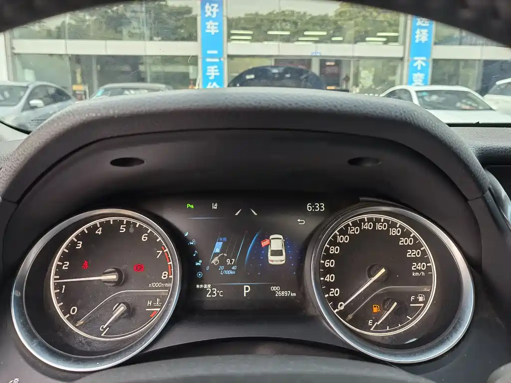 Toyota Camry 2021 — фото 18