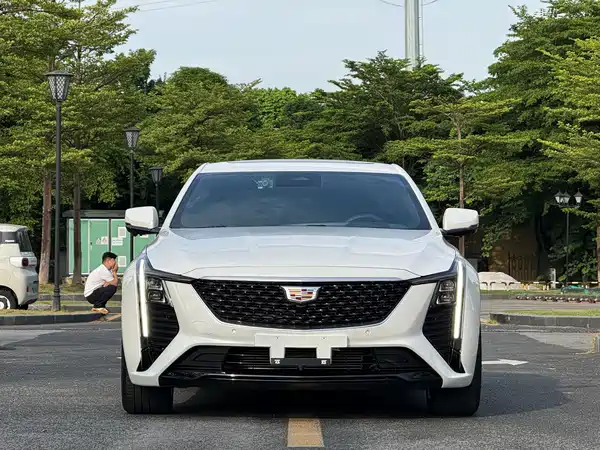 Cadillac CT5 2024