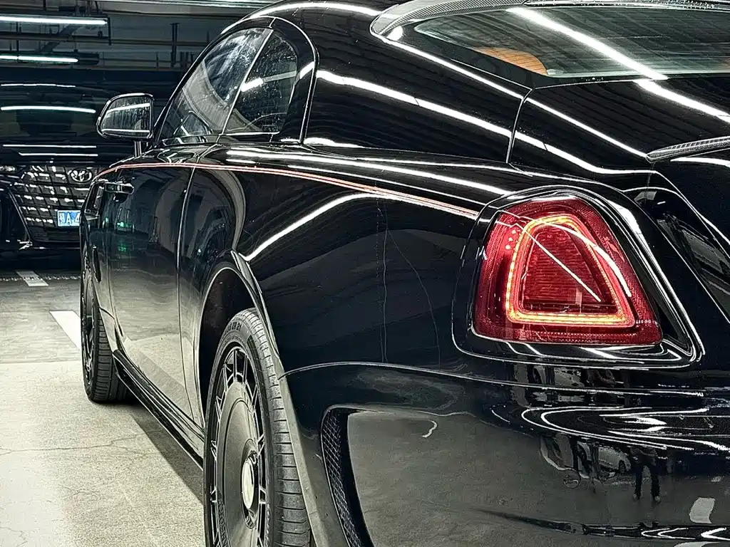 Rolls-Royce Wraith 2016 — фото 4