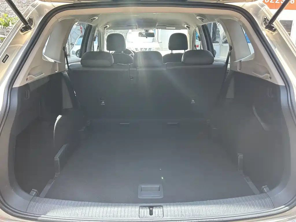 Volkswagen Tiguan L 2018