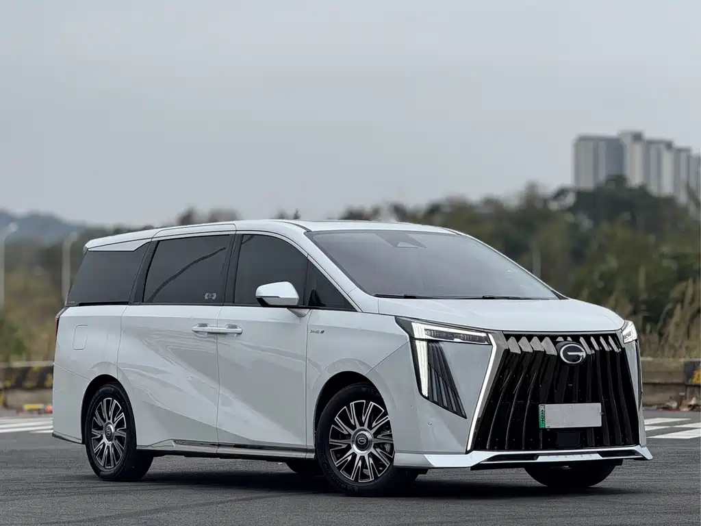 GAC Motor Trumpchi E9 2024 — фото 3