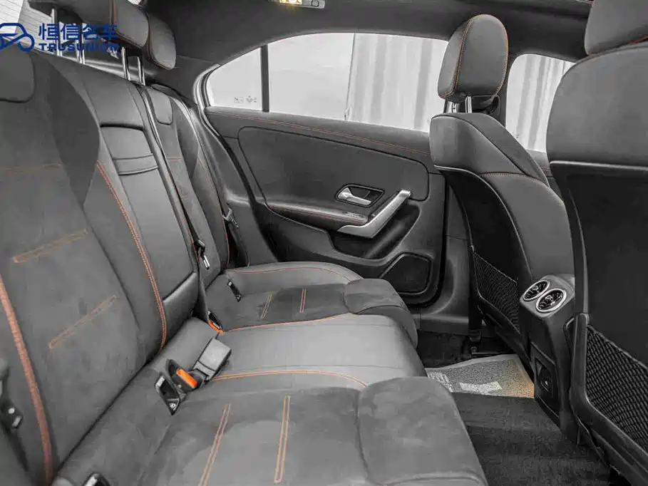 Mercedes-Benz A-Class 2023 — фото 16