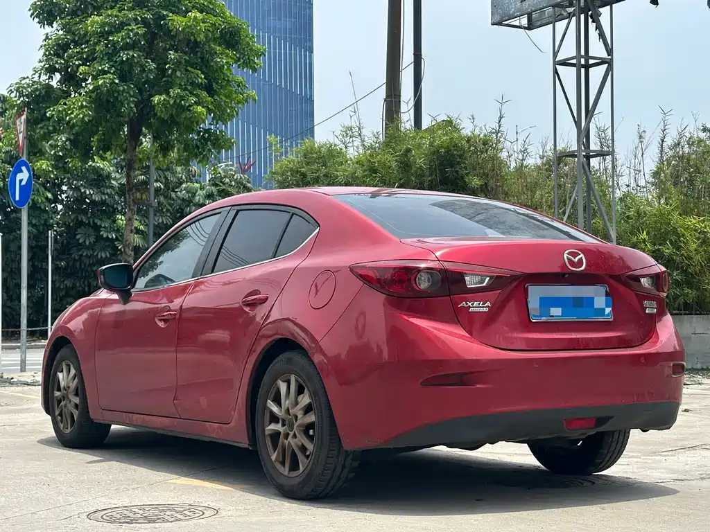 Mazda 3 Angkesela 2015
