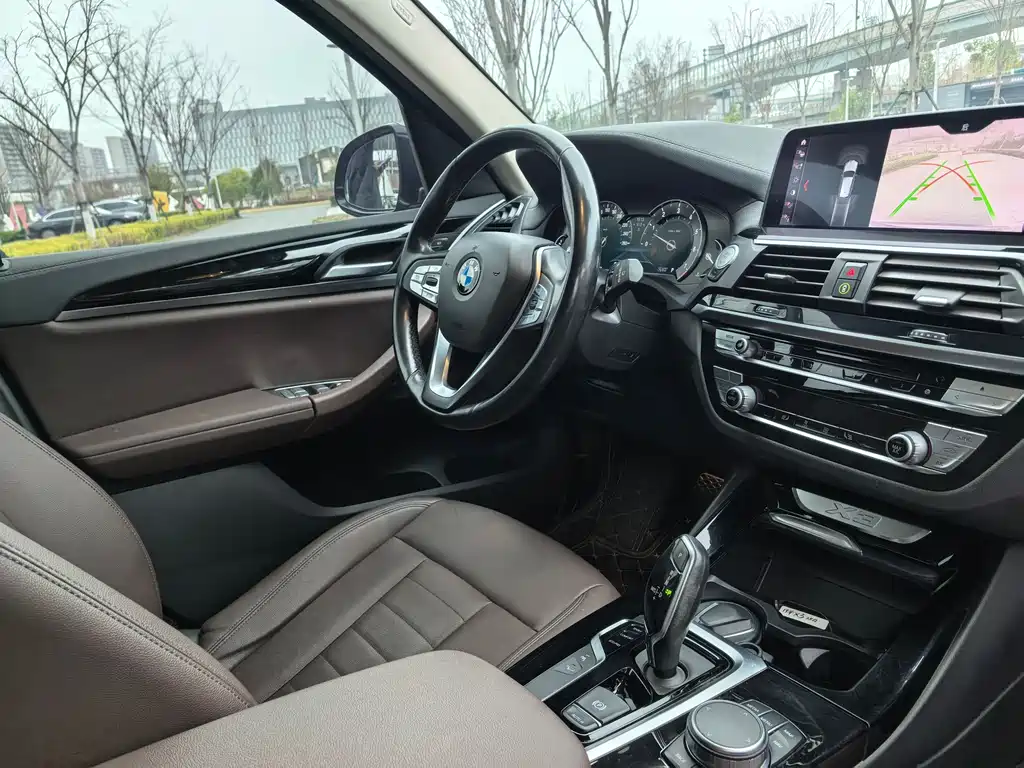 BMW X3 2019 — фото 12