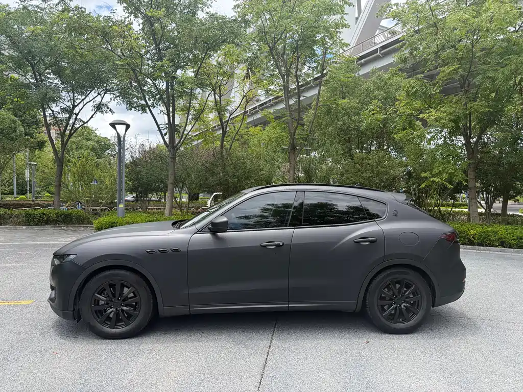Maserati Levante 2016 — фото 4
