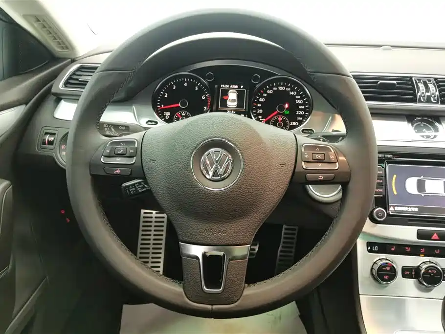 Volkswagen CC 2017 — фото 15