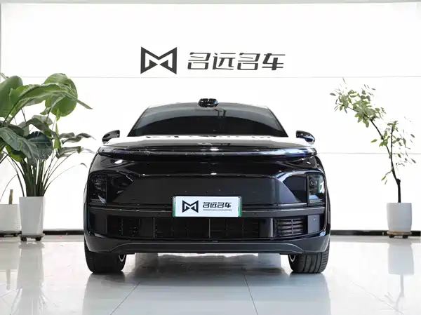 Li Auto L9 2025