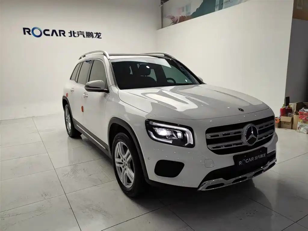 Mercedes-Benz GLB 2023 — фото 17