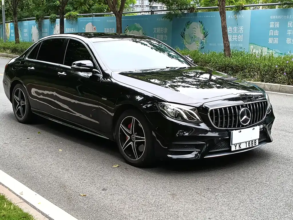 Mercedes-Benz E-Class 2020