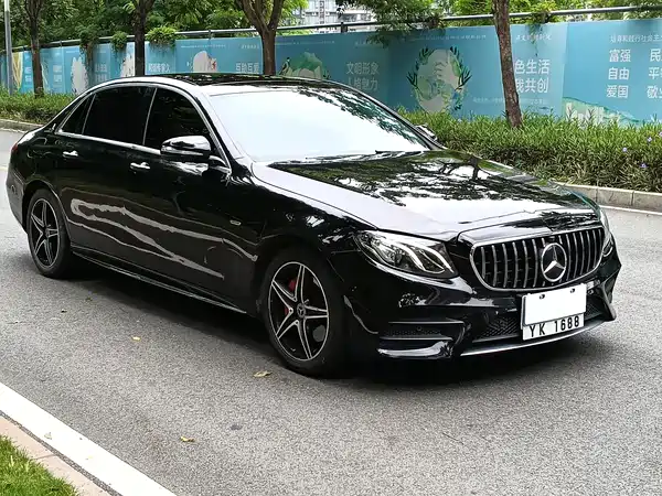Mercedes-Benz E-Class 2020