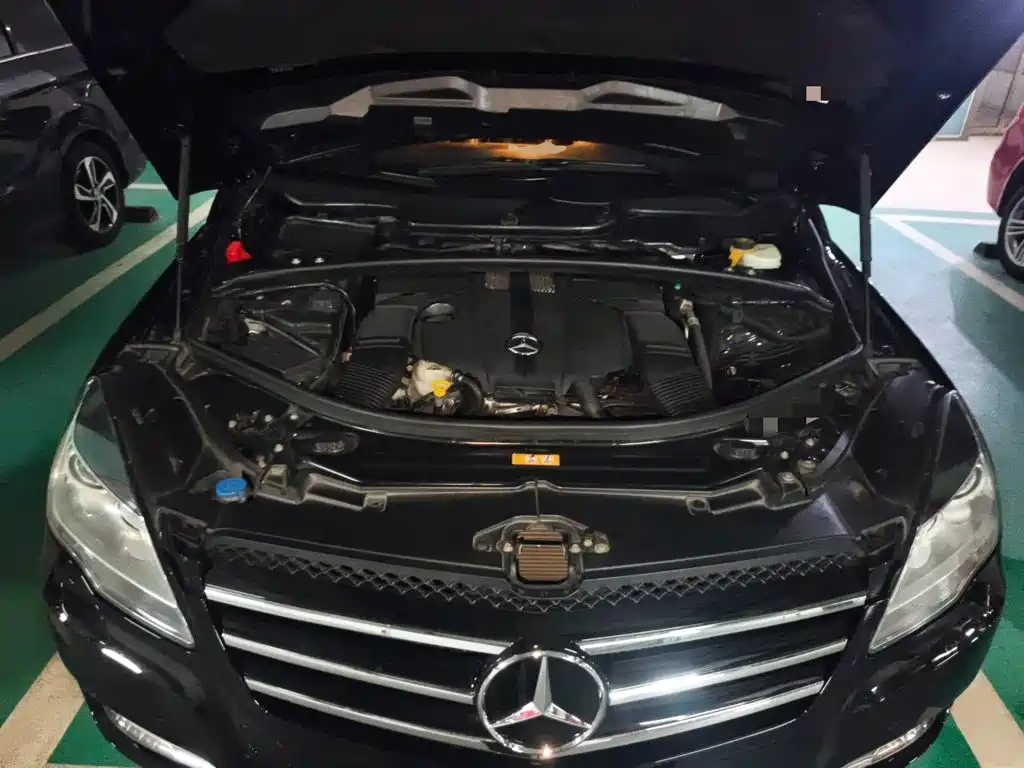 Mercedes-Benz R-Class 2017 — фото 11