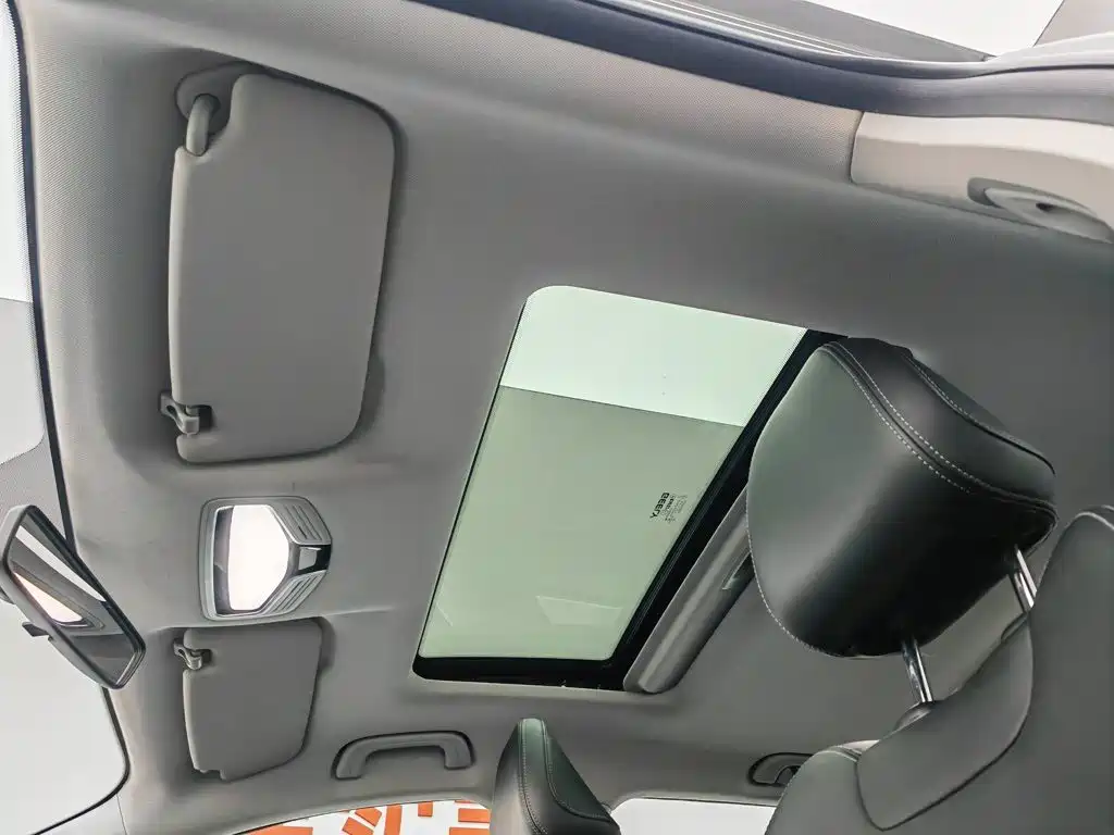 Geely Emgrand 2022 — фото 14
