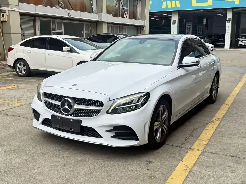 Mercedes-Benz C-Class 2019 — фото 1
