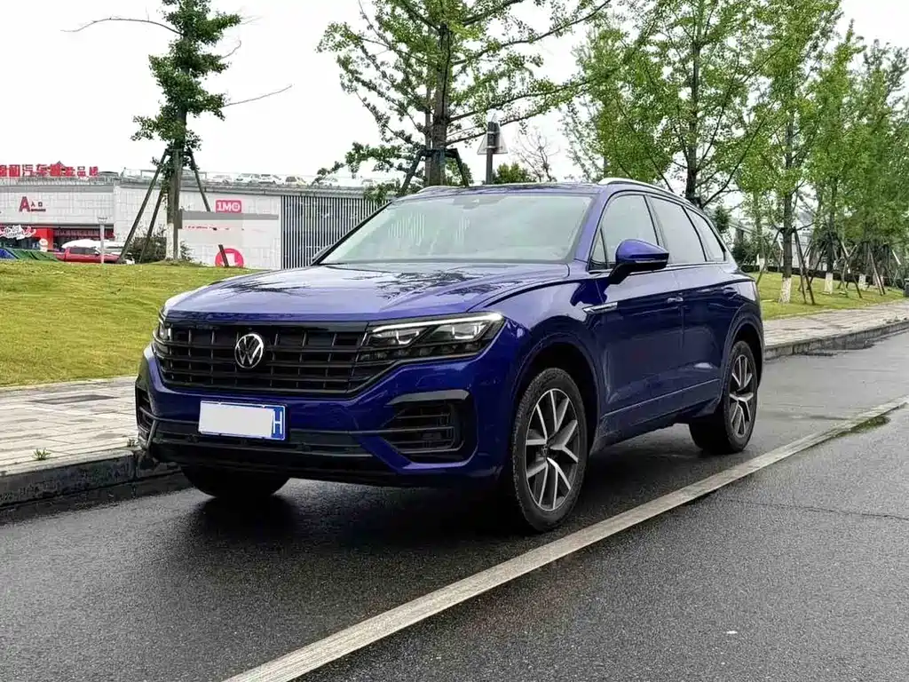 Volkswagen Touareg 2021 — фото 1